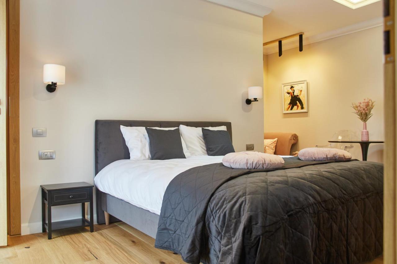 Apartament Tango La Casa Piano House ,Cu Parcare Алба-Юлія Екстер'єр фото